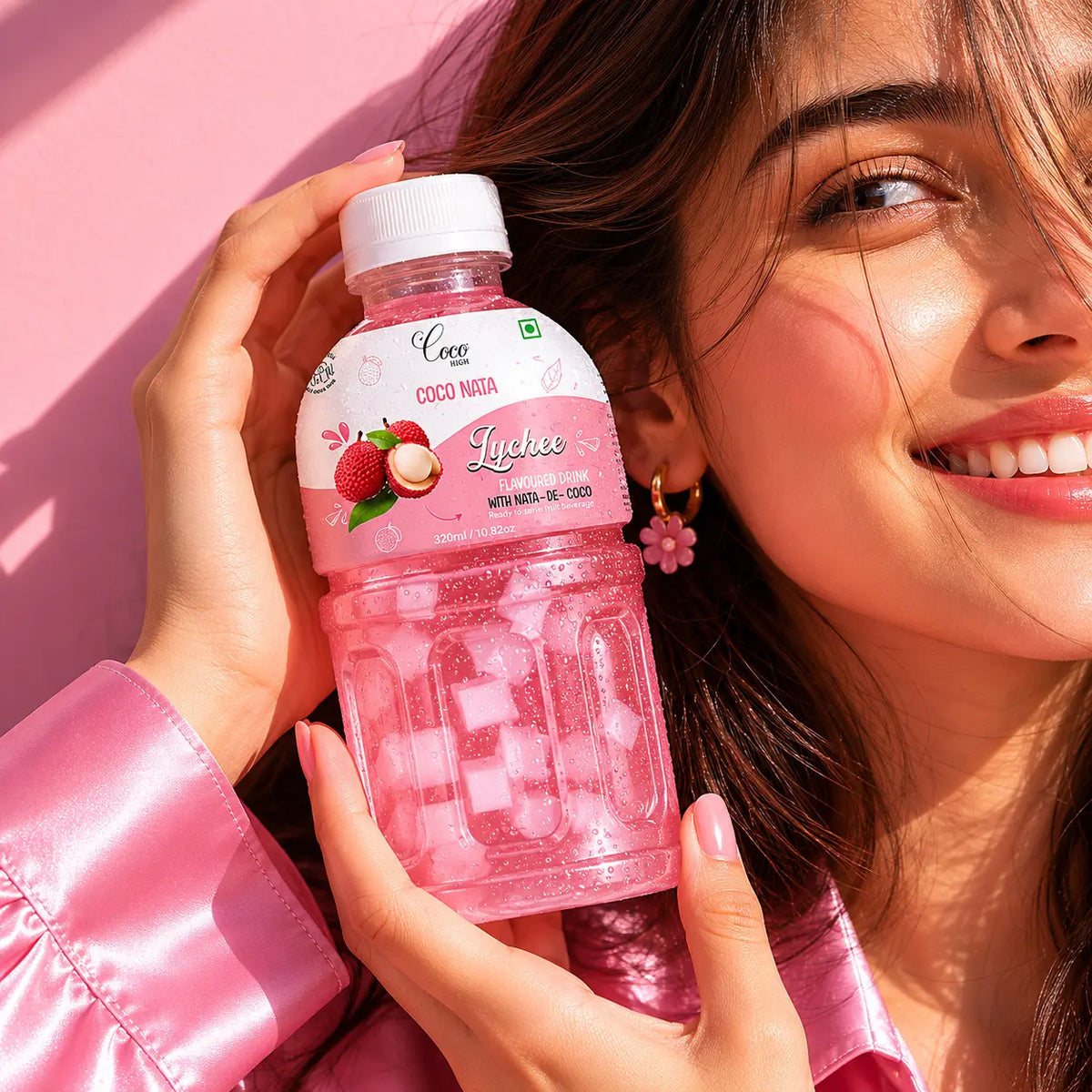 Lychee Juice 25% with NATA De Coco (320ml)